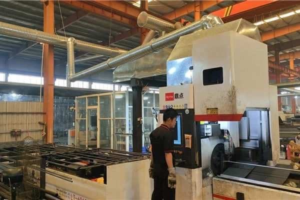 CNC Pipe laser cutting machine